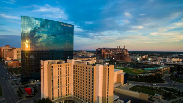 White Lodging Services