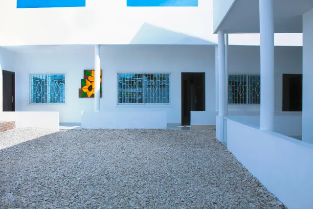 Withe houses coveñas