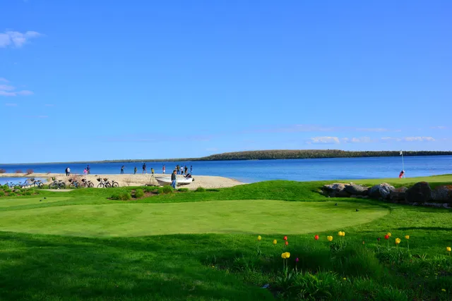 The Greens Of Mackinac