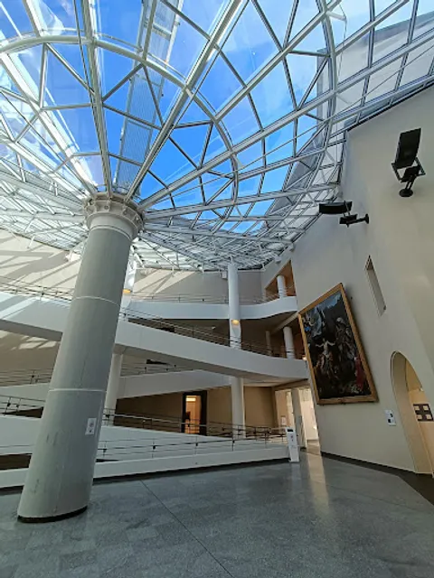 Musee d'Art Roger Quilliot