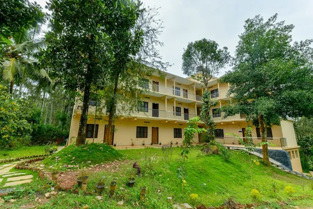 Gooseberry Family Retreats Wayanad Resort ( by Karapuzha Resorts)