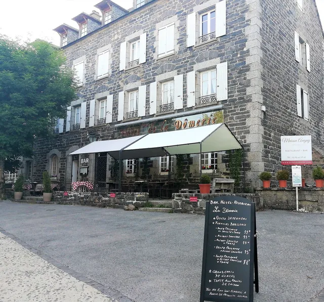 La Domerie : Maison d'hôtes et Appartements sur Aubrac en Aveyron