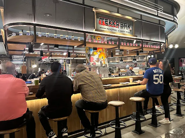 Tekka Bar: Handroll & Sake