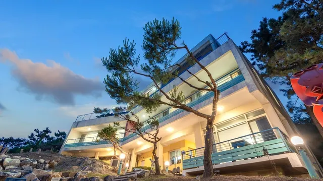 강화도 해피빌리펜션 (Ganghwado Happy Billy Pension)