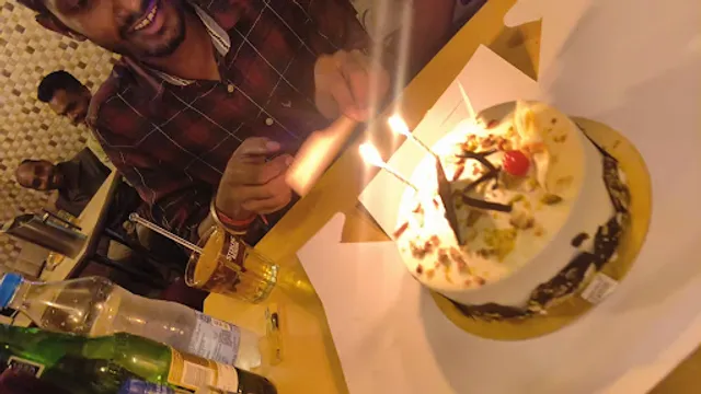 Ashwin Family Restaurant and Bar