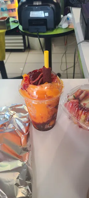 Chile & Lime Refresquerias