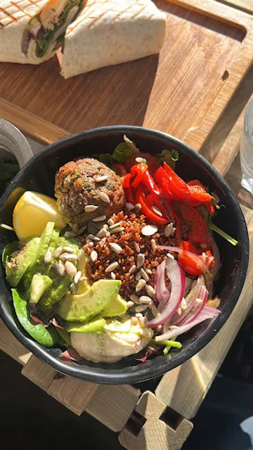 Arctic Juice & Café