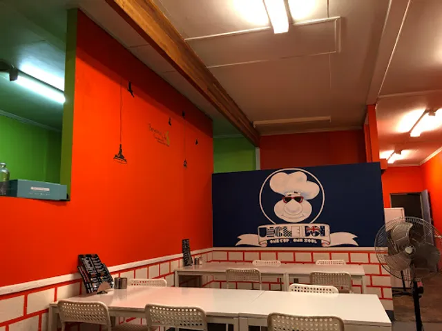 Uncle Bob Takeaway & Fusion Restaurant