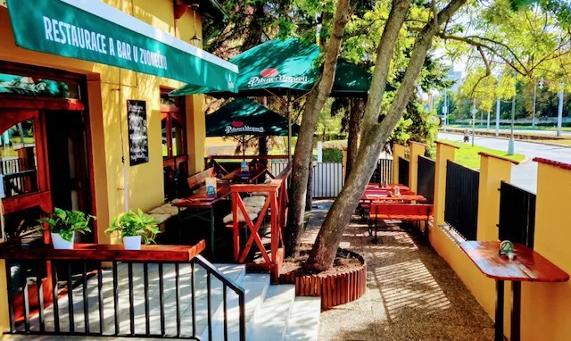 Restaurace a Bar U Zvonečku