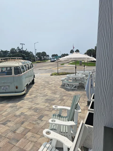 Sand Dollars Bar & Grill