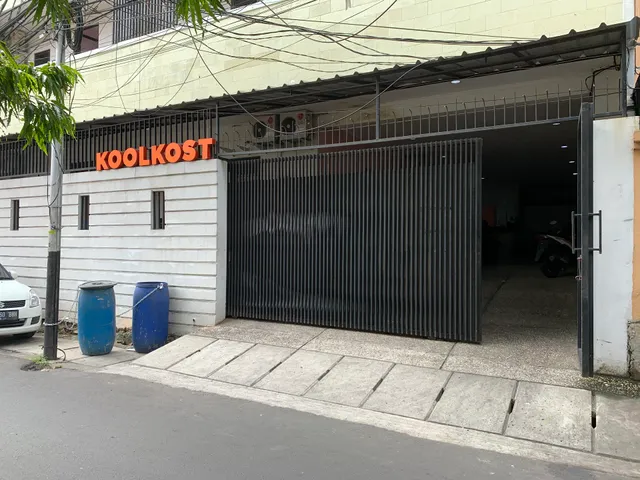 KoolKost near Universitas BINUS Anggrek