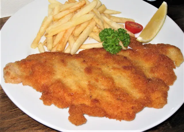 ビストロサトウ