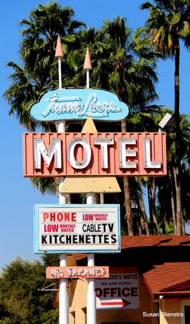 Trava-Leers Motel