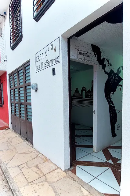 Casa Latina Hostal