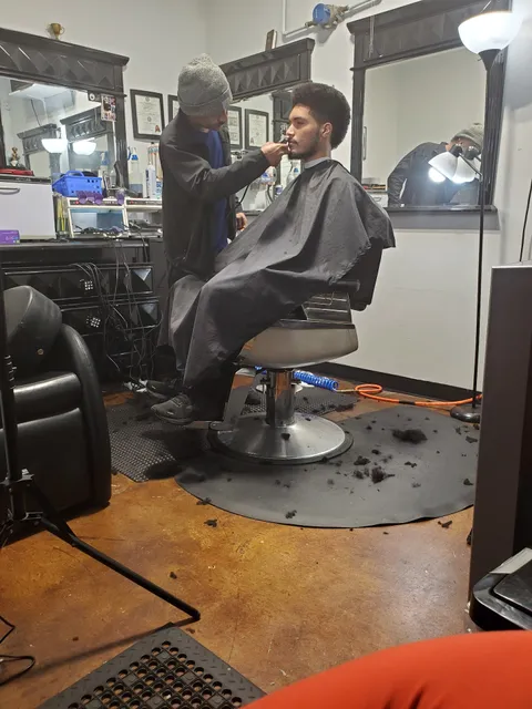 CELEBRITY EVENTS SMOKE SHOP & LOUNGE