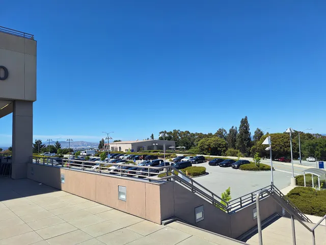 College of San Mateo