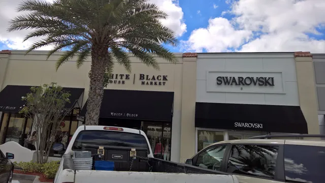 White House Black Market