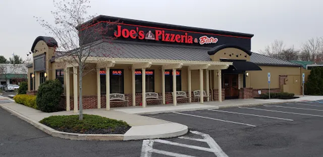Joe's Pizzeria and Bistro