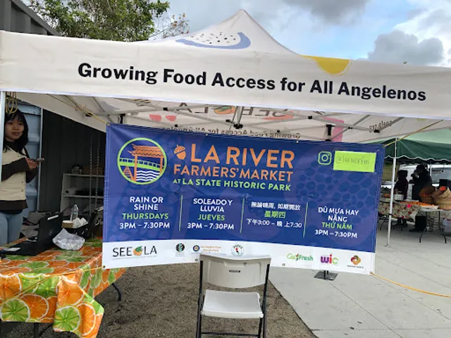LA Rivers Farmers' Market