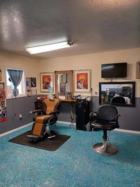 Suz Salon