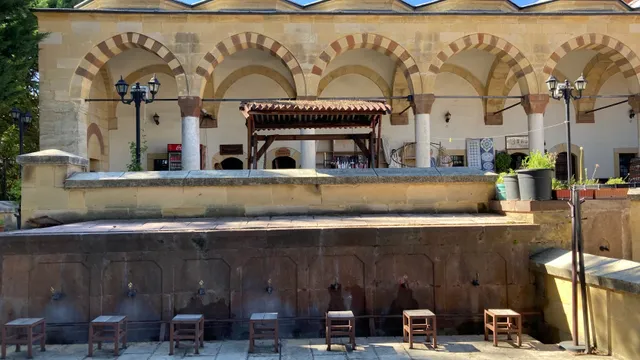 Yakupağa Külliyesi Aile Çay Bahçesi