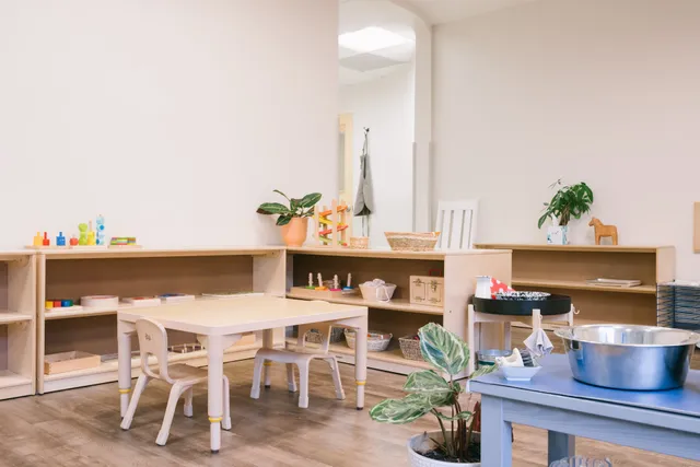 Guidepost Montessori at Hurst