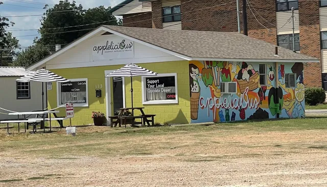 Applelicious Gourmet Apples and Treats