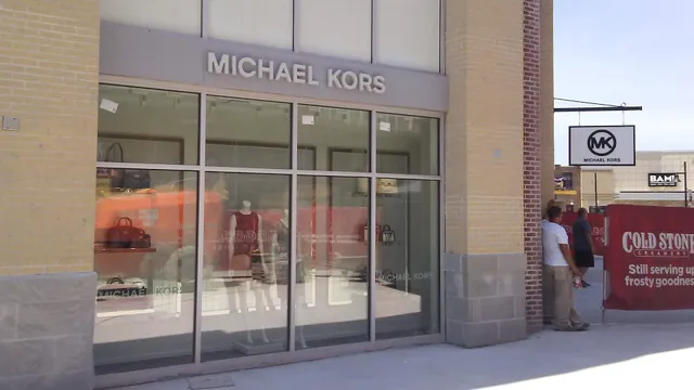 Michael Kors Outlet