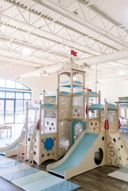 Macon Giggles & Wiggles