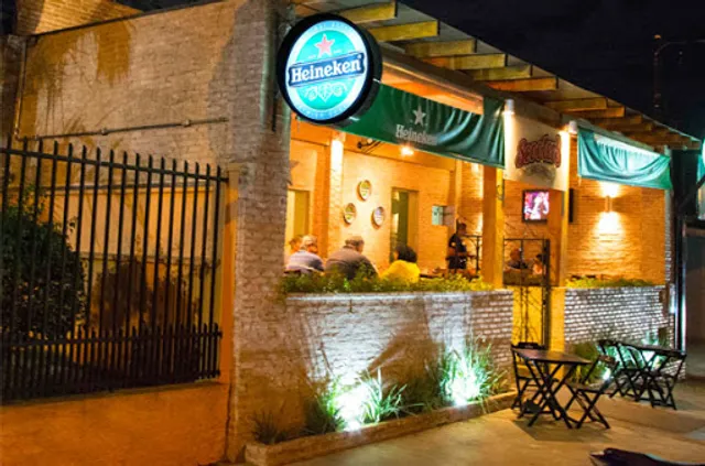 Scooters Steakhouse e Bar