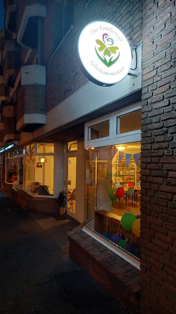 Das Familiencafé Glücksmomentum / Eltern-Kind-Café, Spielen, Frühstücken - Brunchen, Mittagstisch und Kindergeburtstage