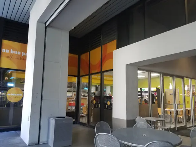 Au Bon Pain