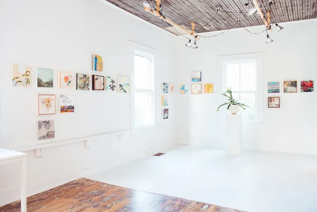 Art and Light Gallery