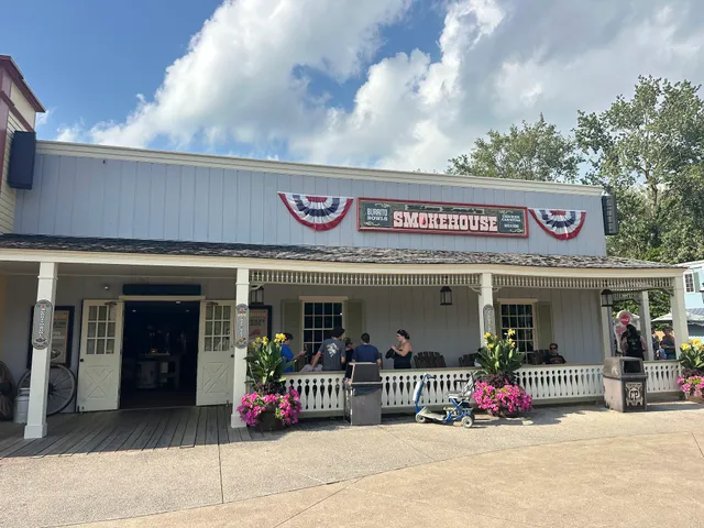 Miss Keat's Smokehouse at Cedar Point