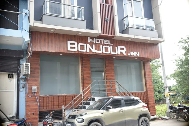 Hotel Bonjour inn