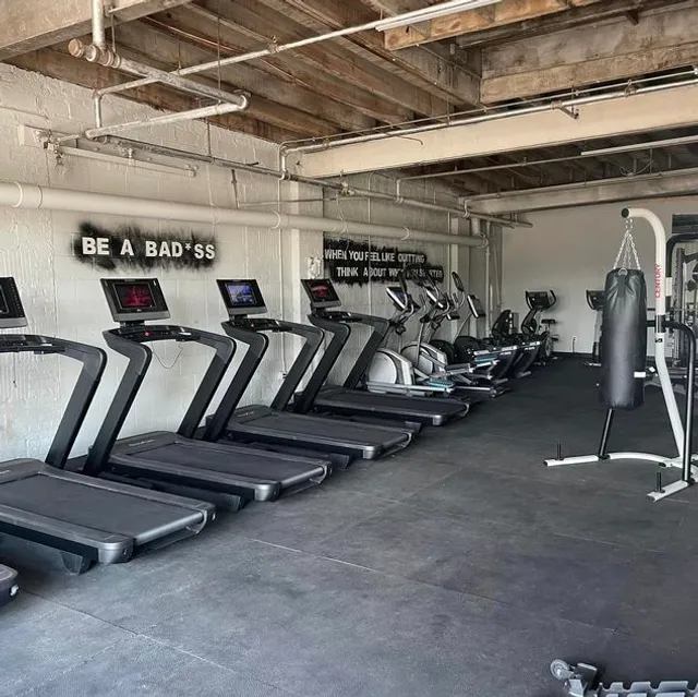 Winks Iron Lot / The Fitness Factory / Thee 605