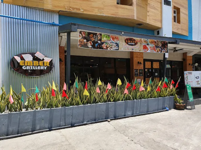 Ember Grillery