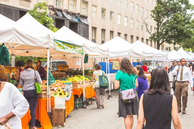 FRESHFARM By the White House Farmers Market