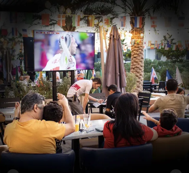 Nay Oxygen Cafe & Restaurant