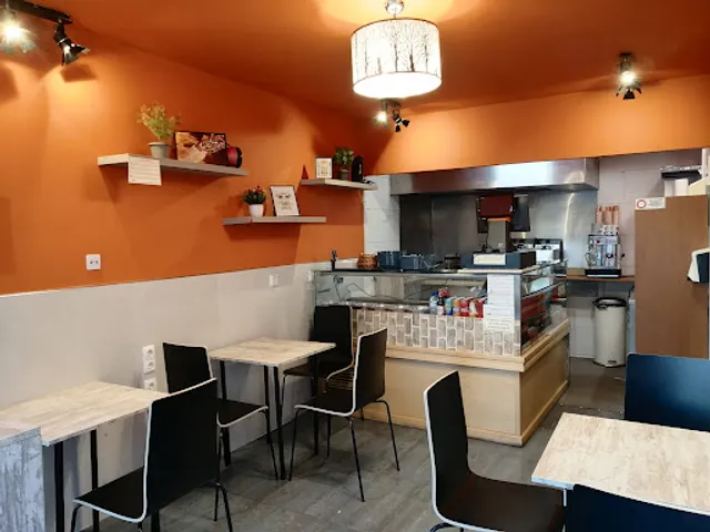 Burgrita Kebab e Burger Villa