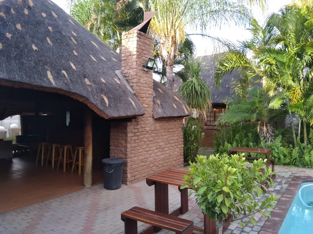 Bushmen Inn Guesthouse