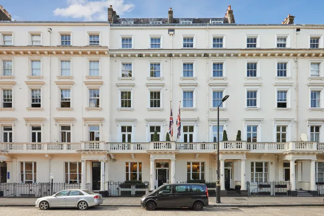 Eccleston Square Hotel