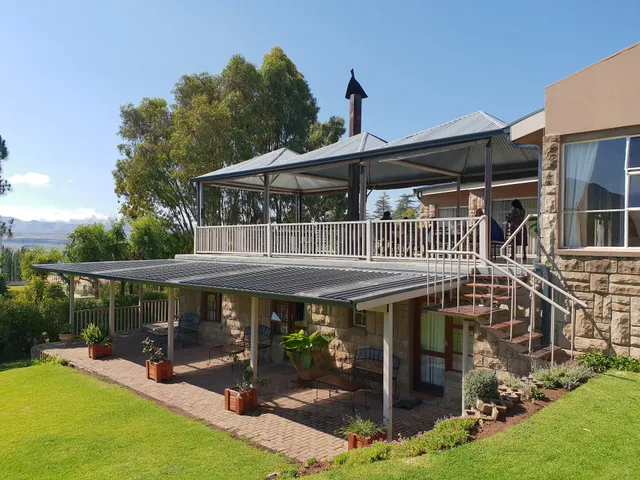 Ash River Lodge Bed & Breakfast