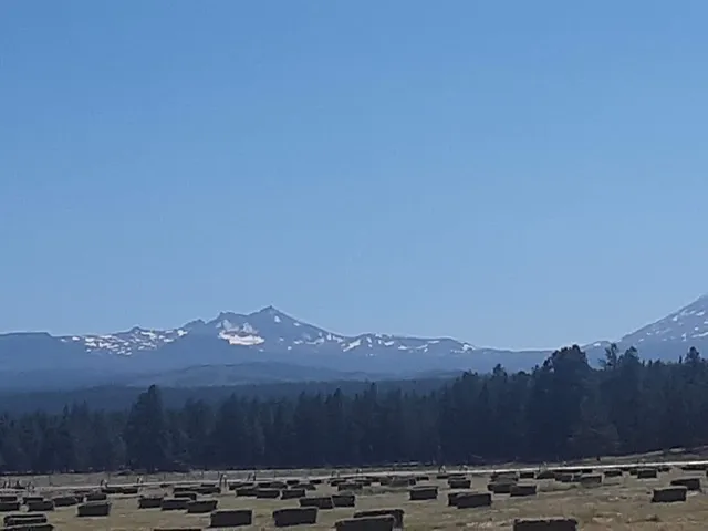 Sisters Community Church