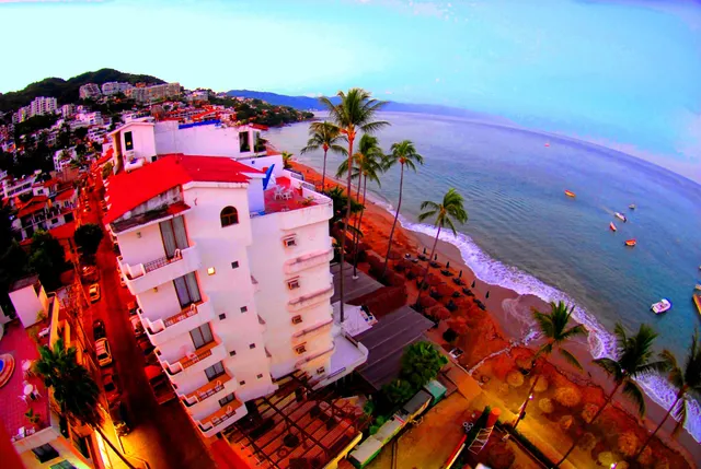 Emperador Vallarta Beachfront Hotel & Suites