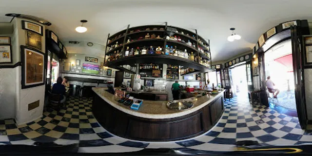 The Distinguished Gentleman