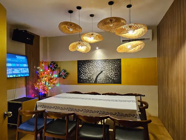 Saigon Station Restaurant