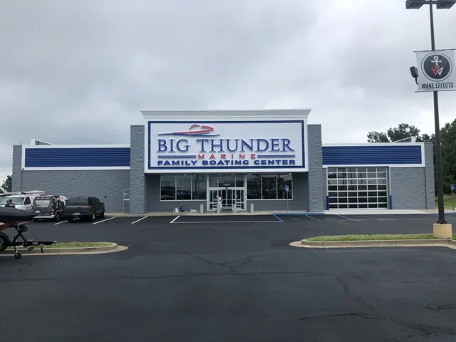 Big Thunder Marine Family Boating Center