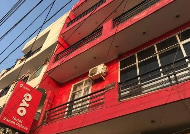 O Hotel Vansh Palace