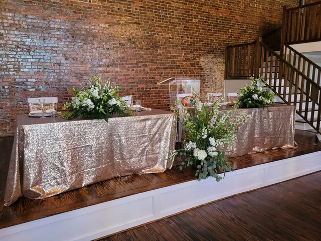 DB's Floral Designs N' More